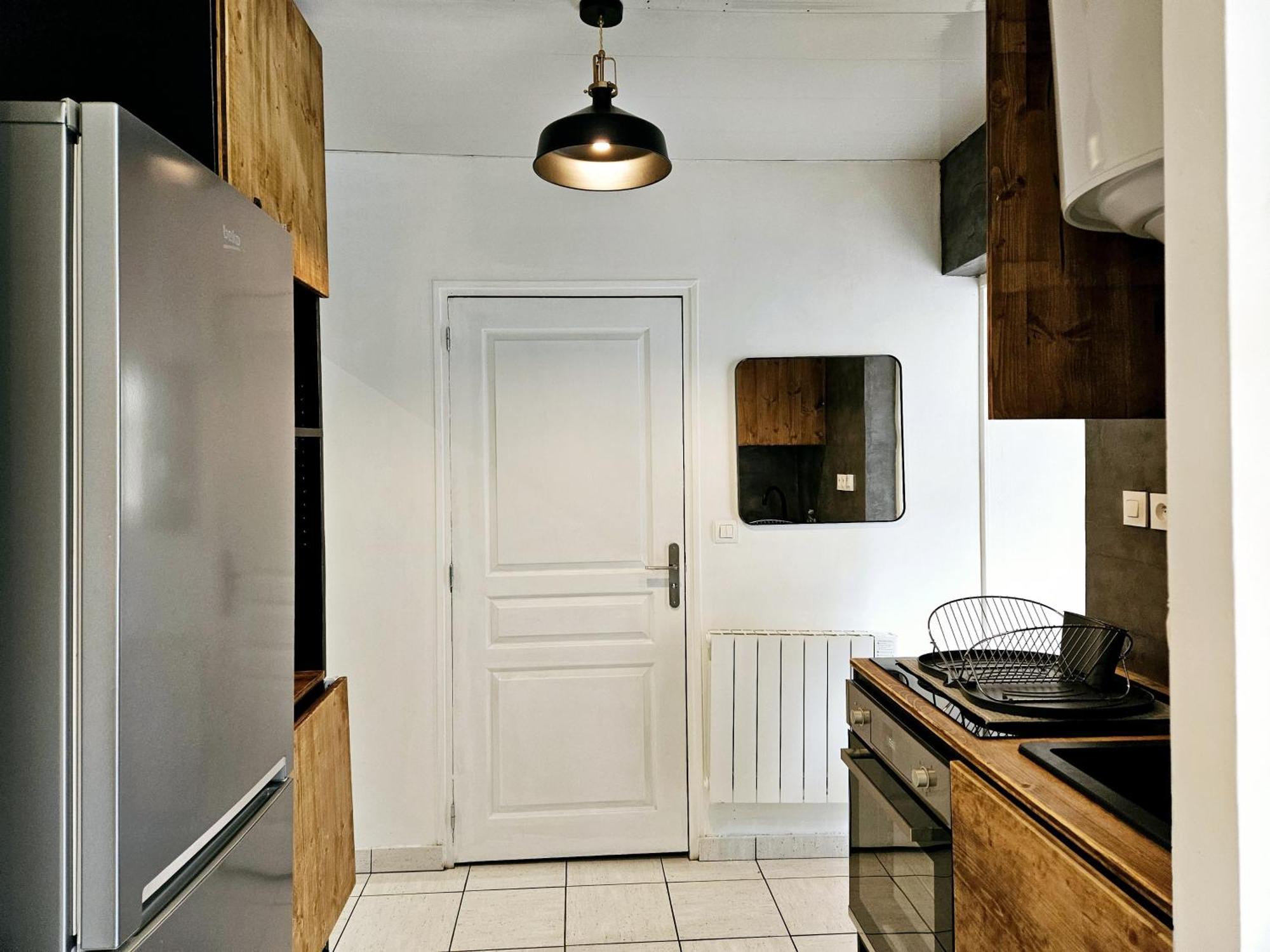 Refuge Urbain - Ideal Pro, Familles & Amis - Le Calme En Hypercentre - Wifi Haut Debit - Netflix - Machine A Laver - Gare, Cathedrale, Commerces, Restaurants & Transports En Commun A Moins De 10 Minutes A Pied Reims Exteriör bild